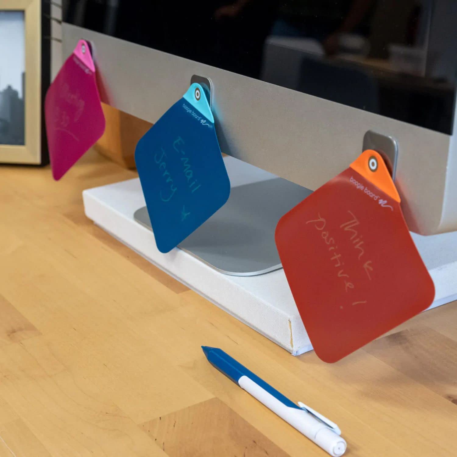 Reusable Digital Sticky Note Board - Image 6