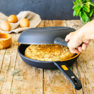 Double-Sided Omelette Flip Pan